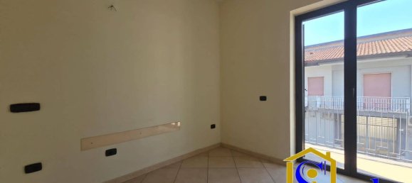 3غرفة شقة في Santa Maria Capua Vetere, Italy رقم 122330 6