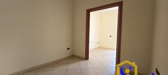 3غرفة شقة في Santa Maria Capua Vetere, Italy رقم 122330 2