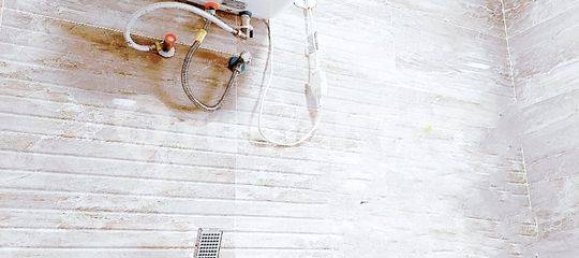 4 bedrooms House in Cipondoh, Indonesia No. 1760 4