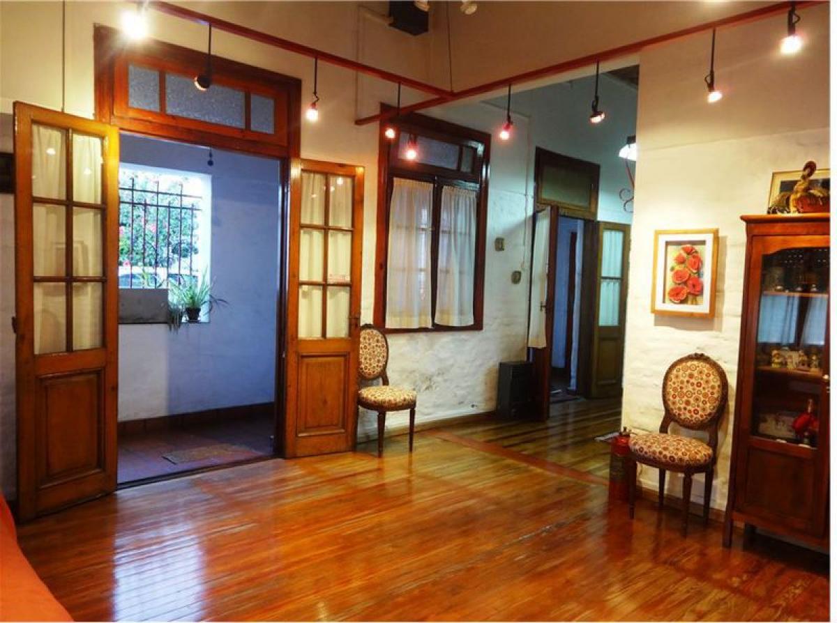 3 bedrooms House in Buenos Aires, Argentina No. 85780