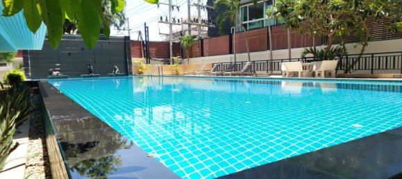 1 bedroom Condo in Pattaya, Thailand No. 5588 2