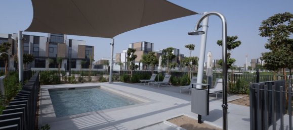 Вилла с 3 спальнями в Мудон, ОАЭ № 111024 8