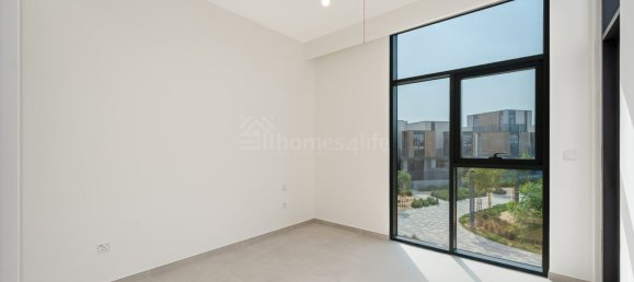 Вилла с 3 спальнями в Мудон, ОАЭ № 111024 7