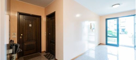 2 bedrooms Apartment in Boretto, Italy No. 289471 27