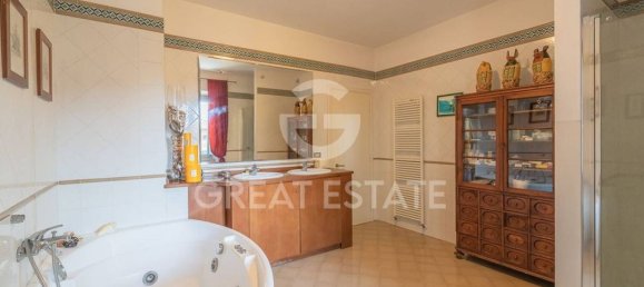 11 Schlafzimmer Villa in Collazzone, Italy, Nr. 230421 43