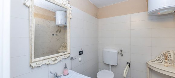 عقار تجاري في Florence, Italy 125متر مربع رقم 38876 22