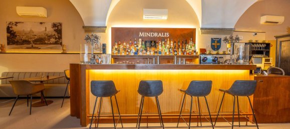 عقار تجاري في Florence, Italy 125متر مربع رقم 38876 5