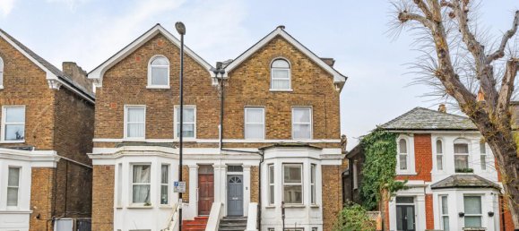 1 bedroom Apartment in London, United Kingdom No. 7779 4