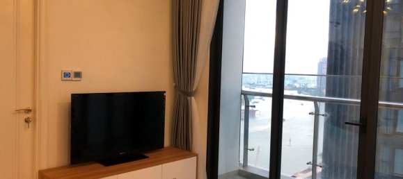 2 rooms Office in District 1, Vietnam No. 17901 11