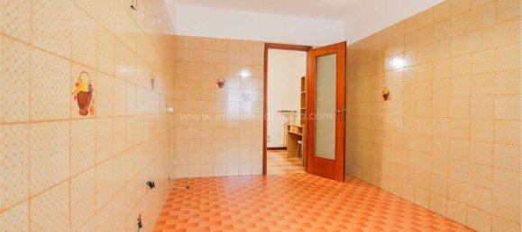 Apartamento de 3 divisões em Novara, Italy N.º 120104 8