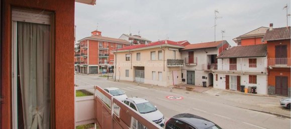 Apartamento de 3 divisões em Novara, Italy N.º 120104 25