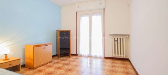 Apartamento de 3 divisões em Novara, Italy N.º 120104 17