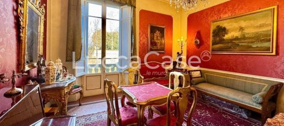 6 bedrooms Villa in Lucca, Italy No. 81755 16