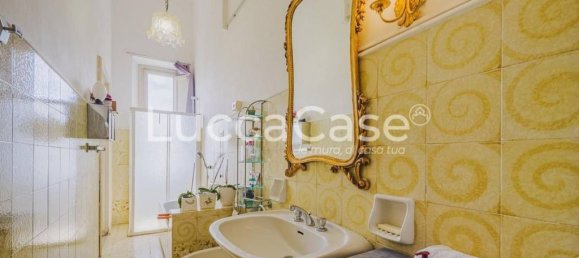 6 bedrooms Villa in Lucca, Italy No. 81755 48