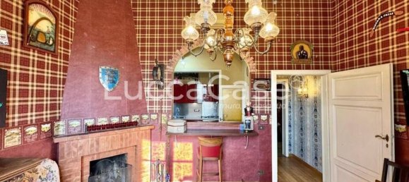 6 bedrooms Villa in Lucca, Italy No. 81755 38