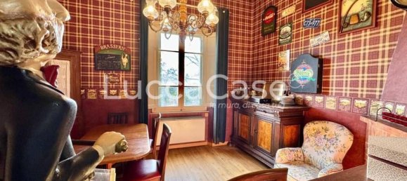 6 bedrooms Villa in Lucca, Italy No. 81755 40