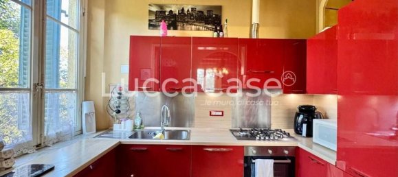 6 bedrooms Villa in Lucca, Italy No. 81755 42