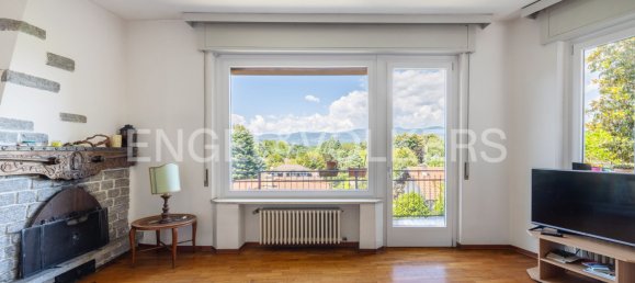 3 Schlafzimmer Villa in Ispra, Italy, Nr. 301799 5