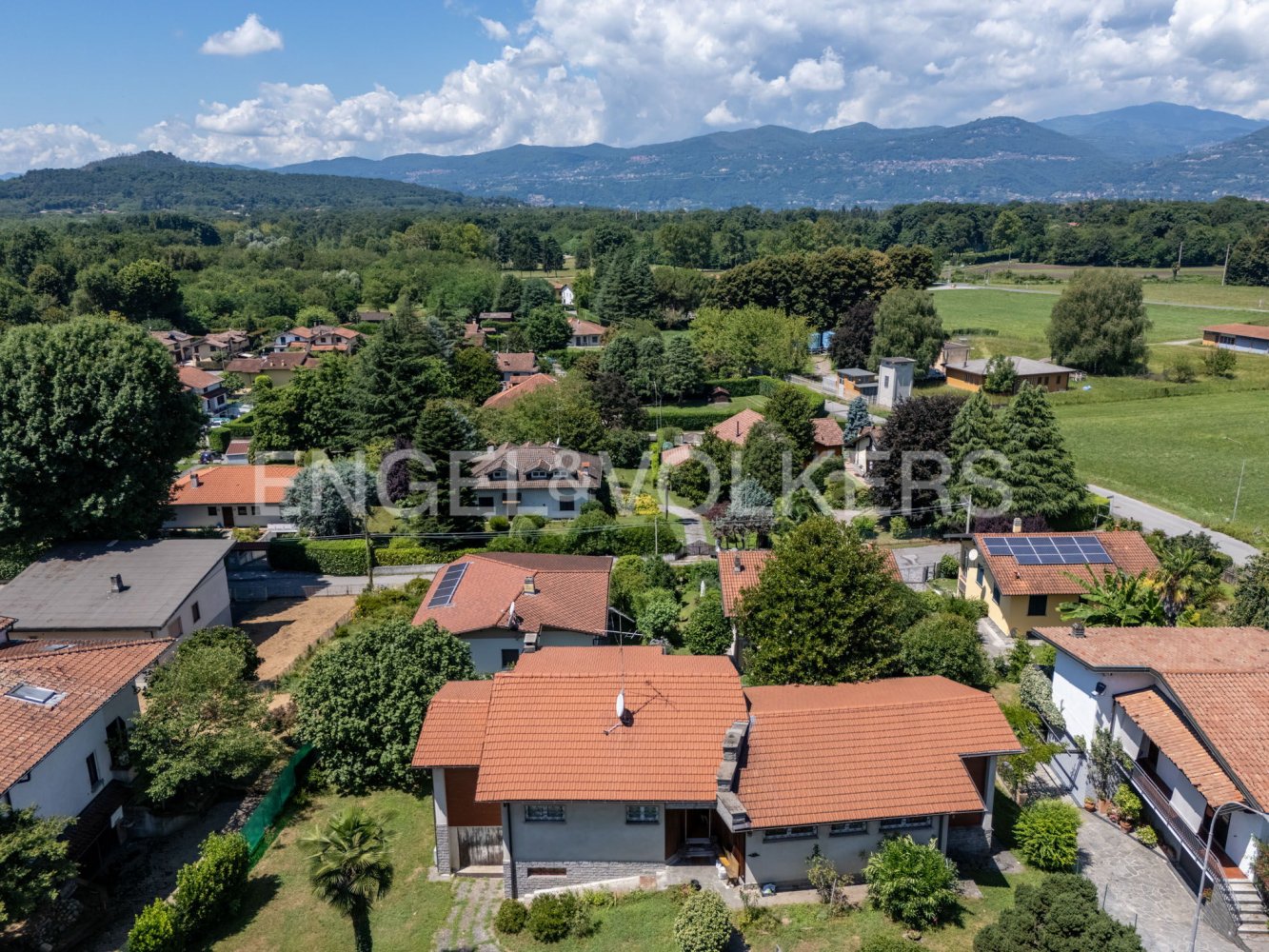 3 Schlafzimmer Villa in Ispra, Italy, Nr. 301799