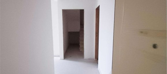 Apartamento T4 em Grosseto, Italy N.º 318104 6