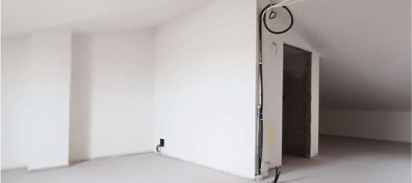 Apartamento T4 em Grosseto, Italy N.º 318104 16