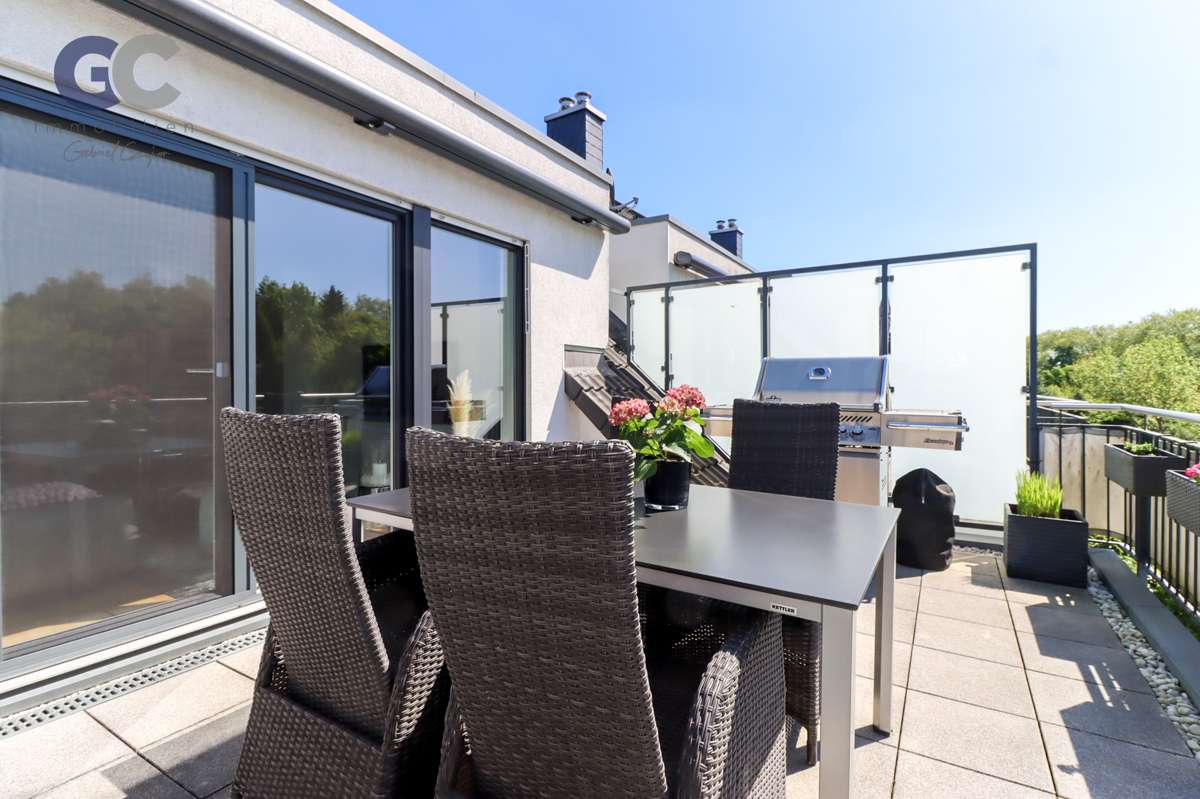 3 Schlafzimmer Doppelhaus in Düsseldorf, Germany, Nr. 330279