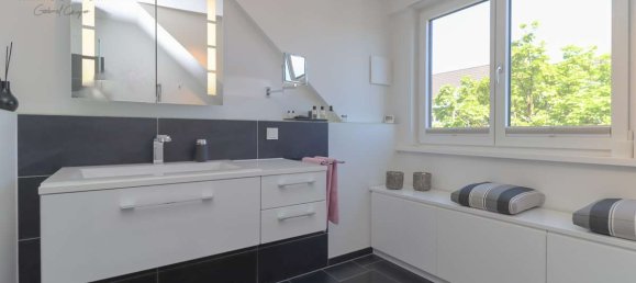 3 Schlafzimmer Doppelhaus in Düsseldorf, Germany, Nr. 330279 10