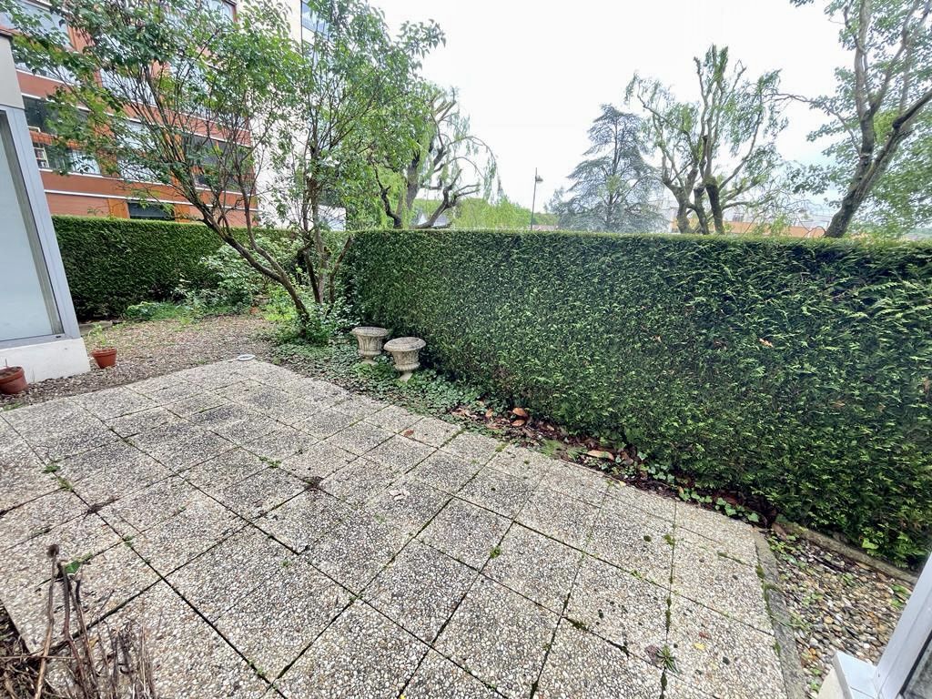 3 bedrooms Apartment in Yvelines, France No. 171547