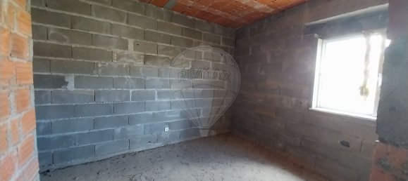 3 Schlafzimmer Haus in Orvalho, Portugal, Nr. 43873 4