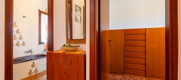 Дом с 4 комнатами в Капотерра, Италия № 278821 17