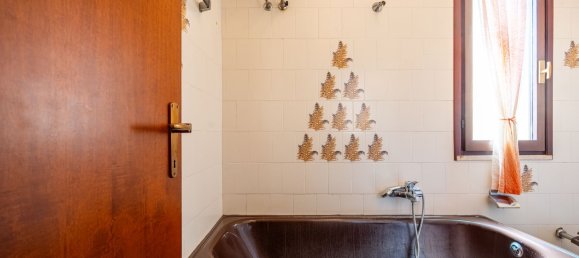 Дом с 4 комнатами в Капотерра, Италия № 278821 15