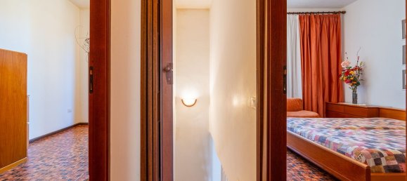 Дом с 4 комнатами в Капотерра, Италия № 278821 8