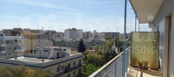 2 bedrooms Apartment in Bari, Italy No. 322570 16