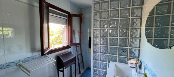 5 bedrooms House in Charente, France No. 277474 7