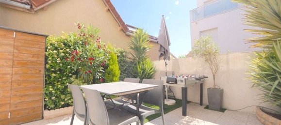 4 bedrooms House in Romainville, France No. 354764 2