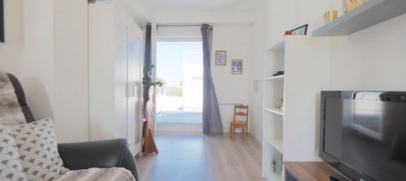 4 bedrooms House in Romainville, France No. 354764 16