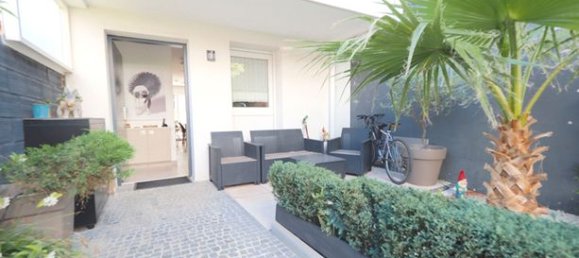 4 bedrooms House in Romainville, France No. 354764 9