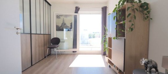 4 bedrooms House in Romainville, France No. 354764 15