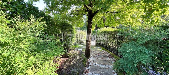 Apartamento T3 em Usmate Velate, Italy N.º 365772 15