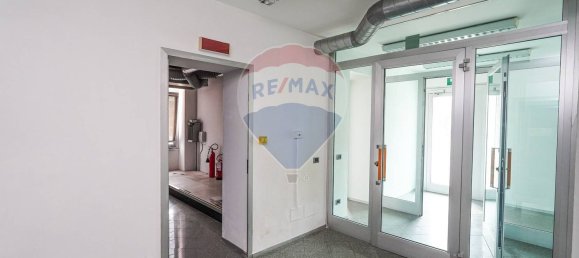 Коммерческая недвижимость 180м² в Мапелло, Италия № 338635 5