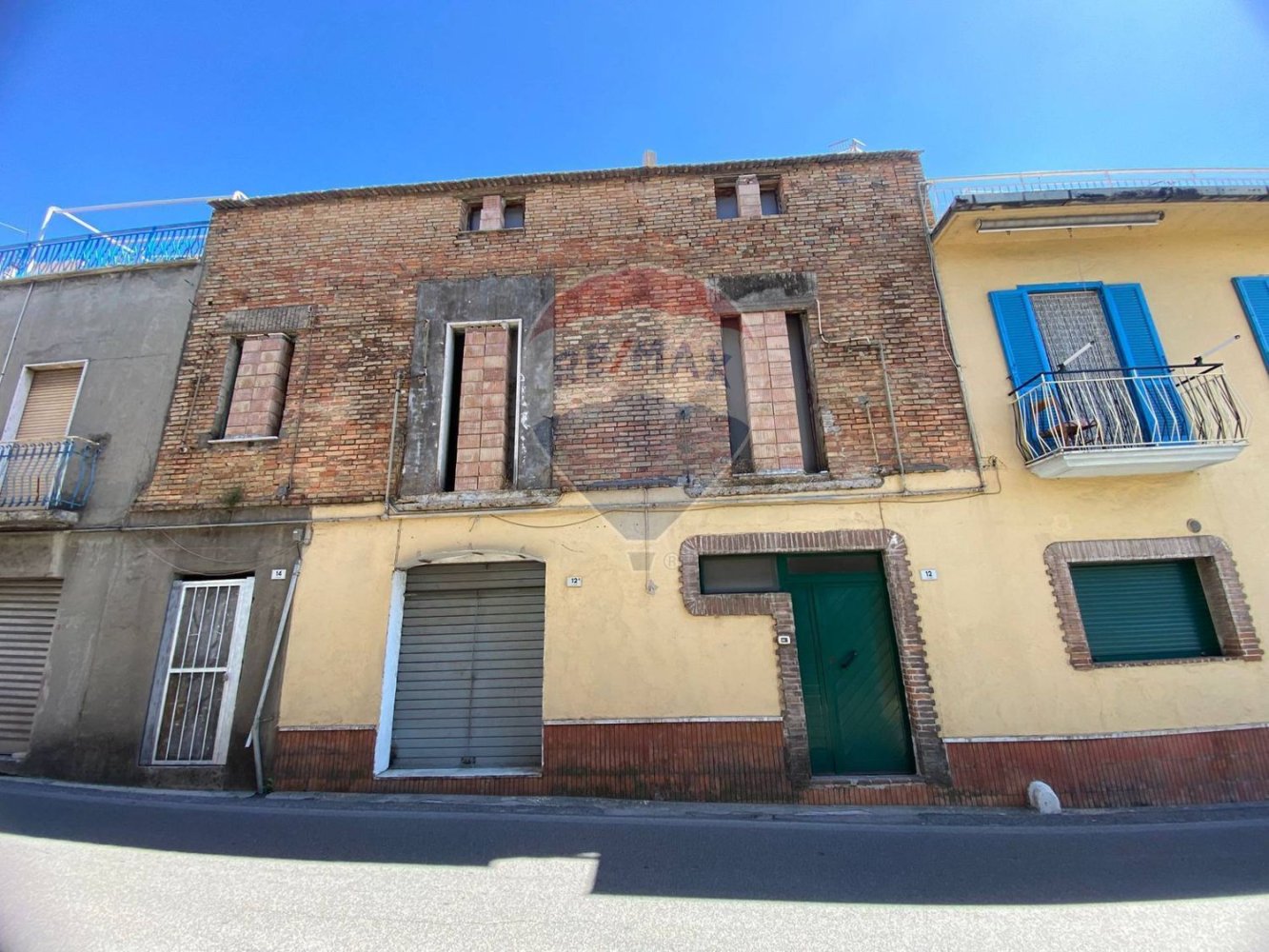 Casa de 7 dormitorios en Formia, Italy No. 363736