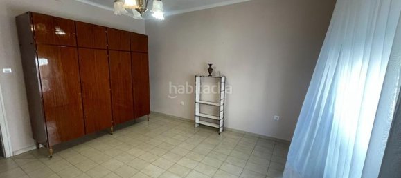 229m² Commercial property in Reus, Spain No. 136108 9