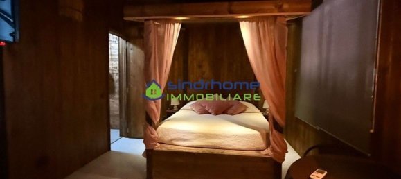 270m² Building in Giugliano in Campania, Italy No. 265119 7