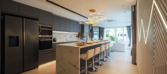 5 bedrooms Cafe / restaurant in Pattaya, Thailand No. 22978 21