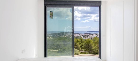 Villa de 5 dormitorios en Es Mercadal, Spain No. 12839 3