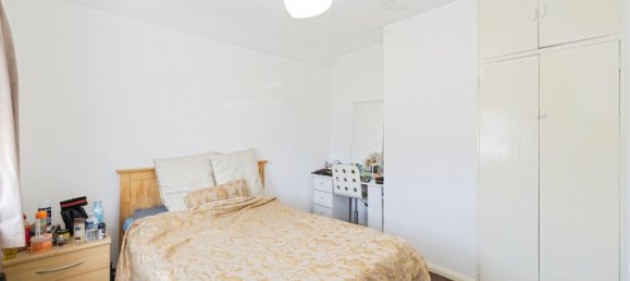 4 bedrooms Commercial property in Borehamwood, United Kingdom No. 6194 16