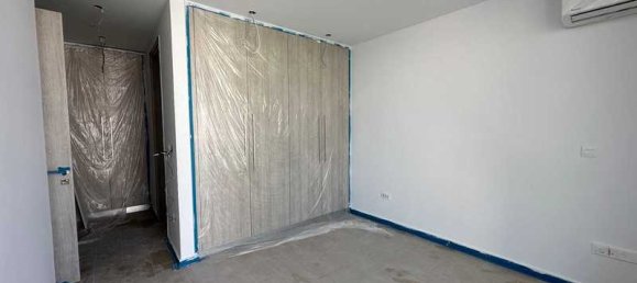 2 bedrooms Penthouse in Limassol, Cyprus No. 11067 9