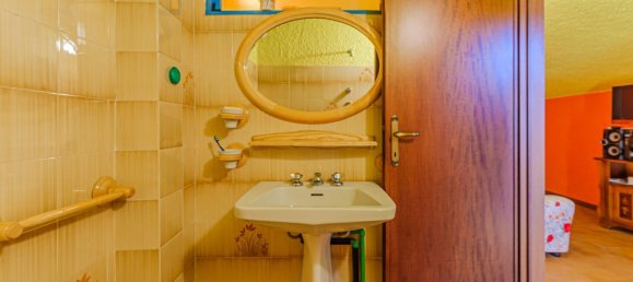 5 bedrooms Apartment in Marliana, Italy No. 377523 47