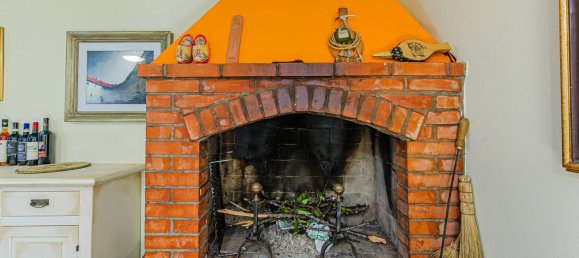 5 bedrooms Apartment in Marliana, Italy No. 377523 29