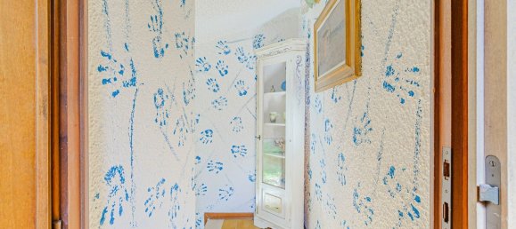 5 bedrooms Apartment in Marliana, Italy No. 377523 52